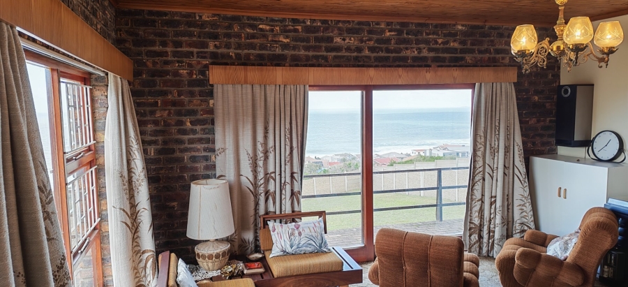 3 Bedroom Property for Sale in Dana Bay Western Cape